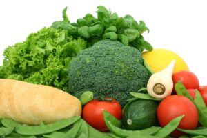 Wskazówki, jak schudnąć bez modnych diet i chodzenia na siłownię