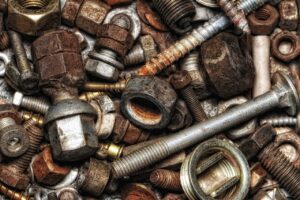 Przyszłość zgrzewania nakrętek i śrub: Innowacje technologiczne i kierunki rozwoju w branży